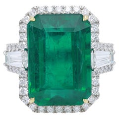 Diana M. Bague mode en platine et diamants avec émeraude certifiée 18,38 carats 