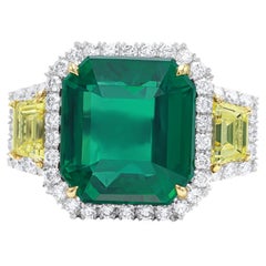 Diana M. Platinum Emerald Diamond Ring 10.13ct Set With Fancy Yellow Diamonds 