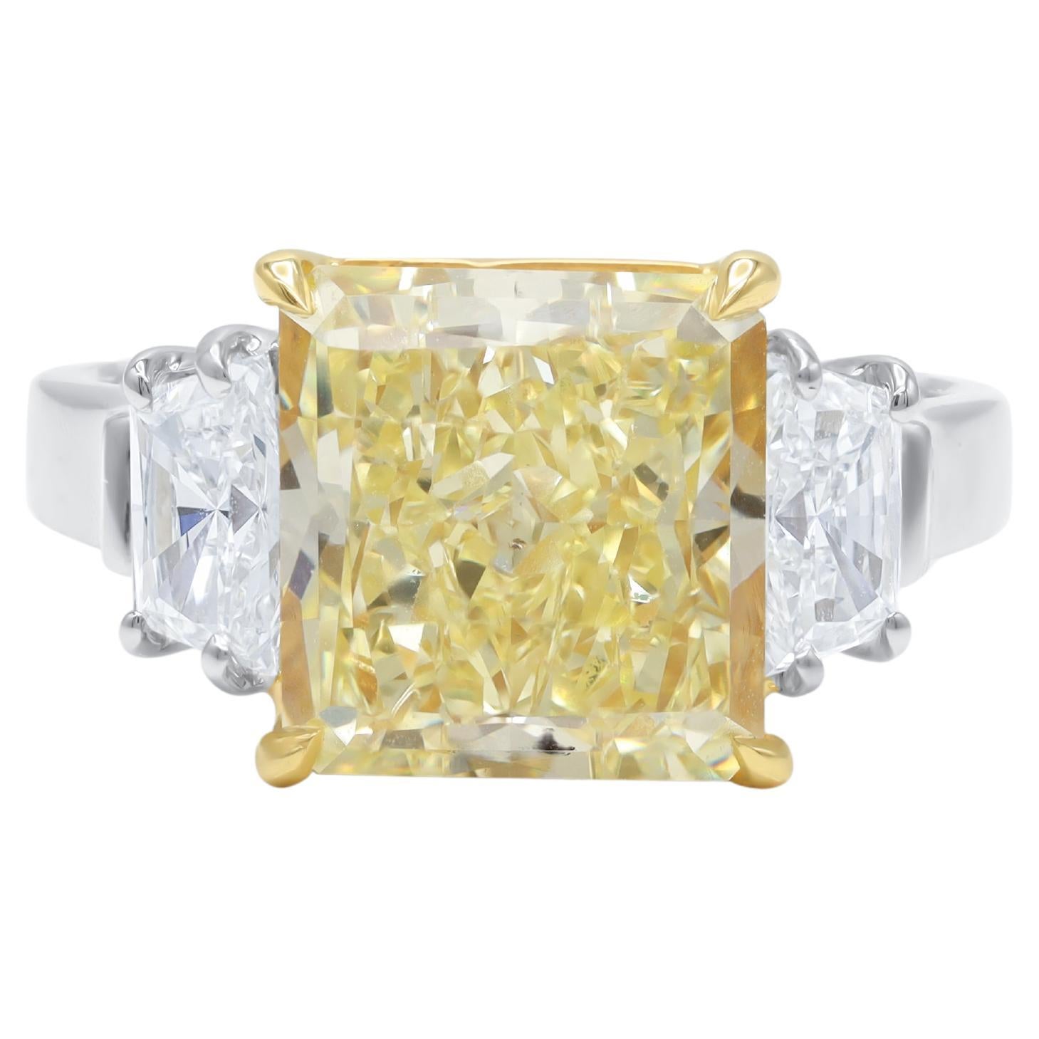 Diana M. Platinum Engagement 3 Stone Ring With 5.16 Fancy Yellow SI1 Radiant  For Sale