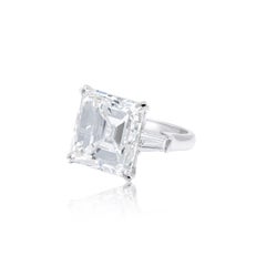 DIANA M. Platinum Asscher Cut Ring Excellent cut  18.01 ct GIA  (H-VS2)