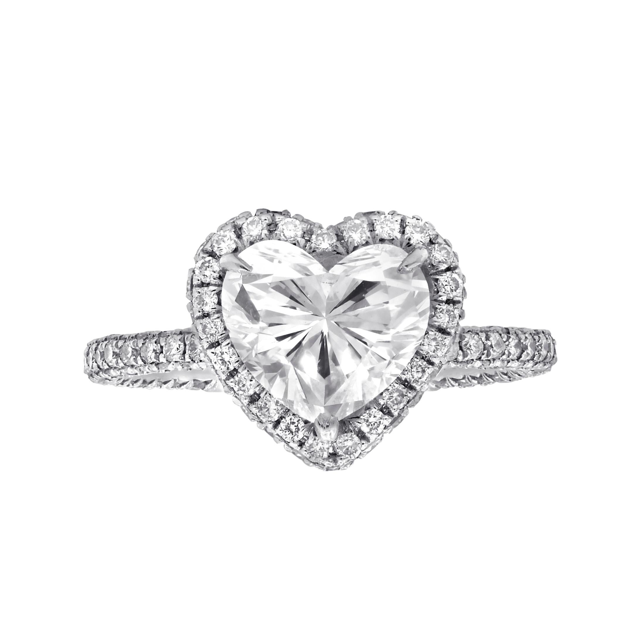 DIANA M. Platinum engagement ring featuring a center (G-SI2) 2.01 ct heart  In New Condition For Sale In New York, NY