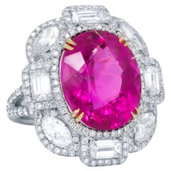 Diana M. Platine  Bague en tourmaline rose et diamants avec un centre de 11,80 ct 