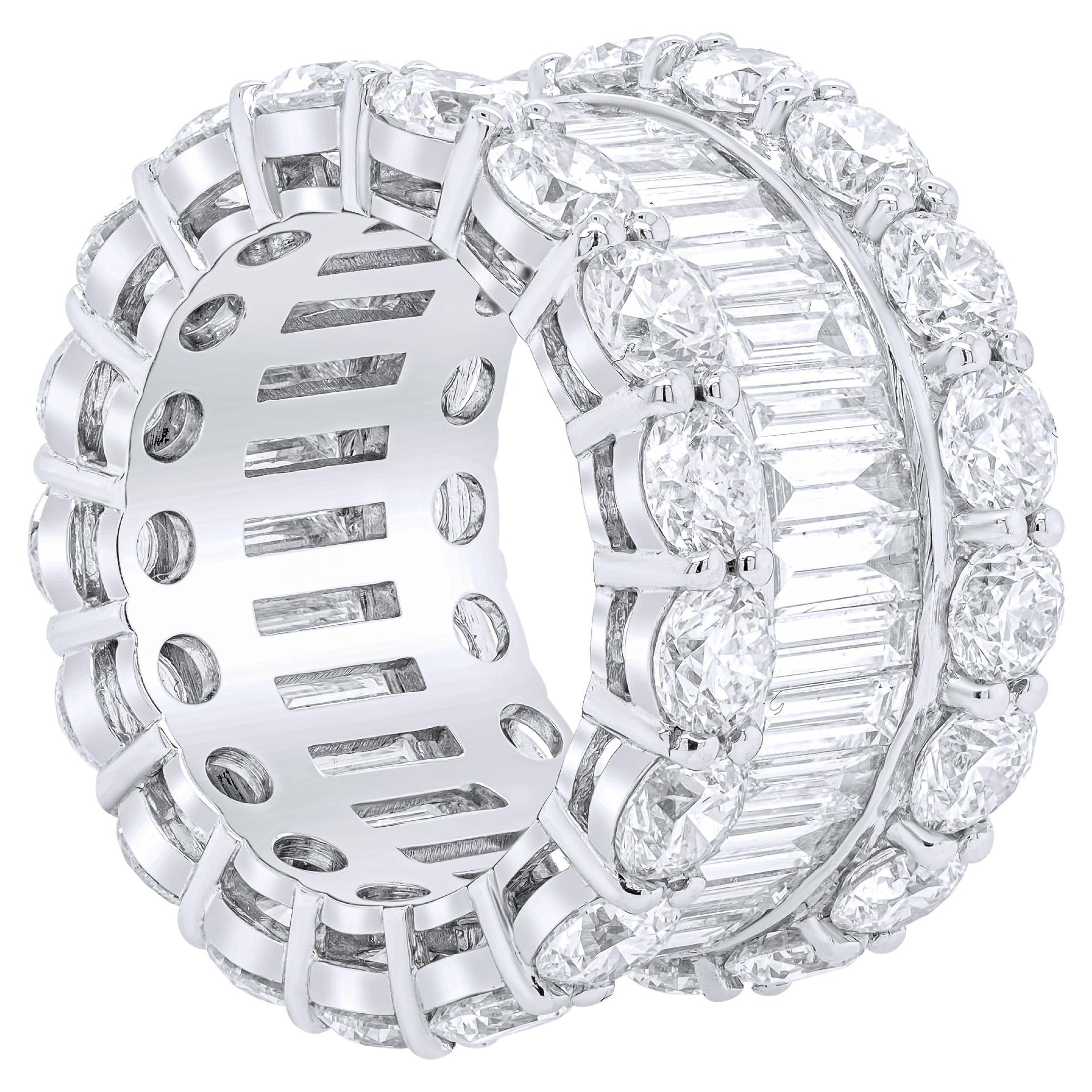 18kt white gold three-row round and baguette diamond band containing 14.00 cts total weight 
