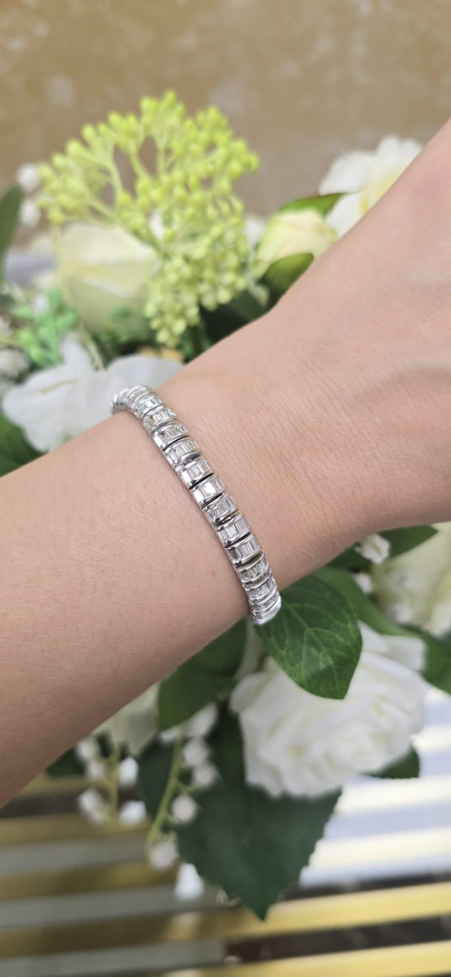 De las mujeres Diana M.Pulsera de tenis de diamantes en oro blanco de 18 kt adornada con 8,41 cts tw en venta