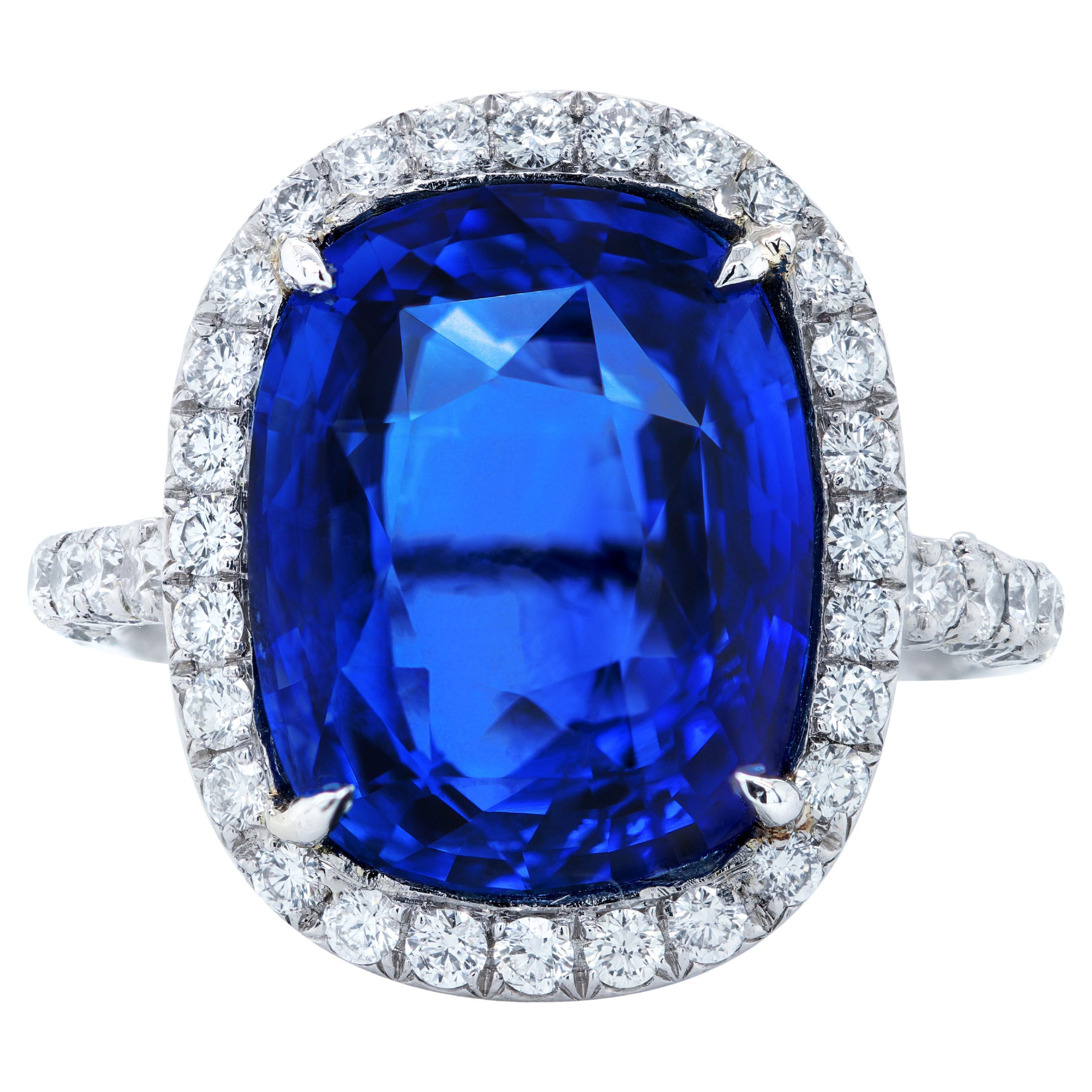 Diana M.Platinum sapphire and diamond ring featuring a 9.55 ct GIC certified cus For Sale