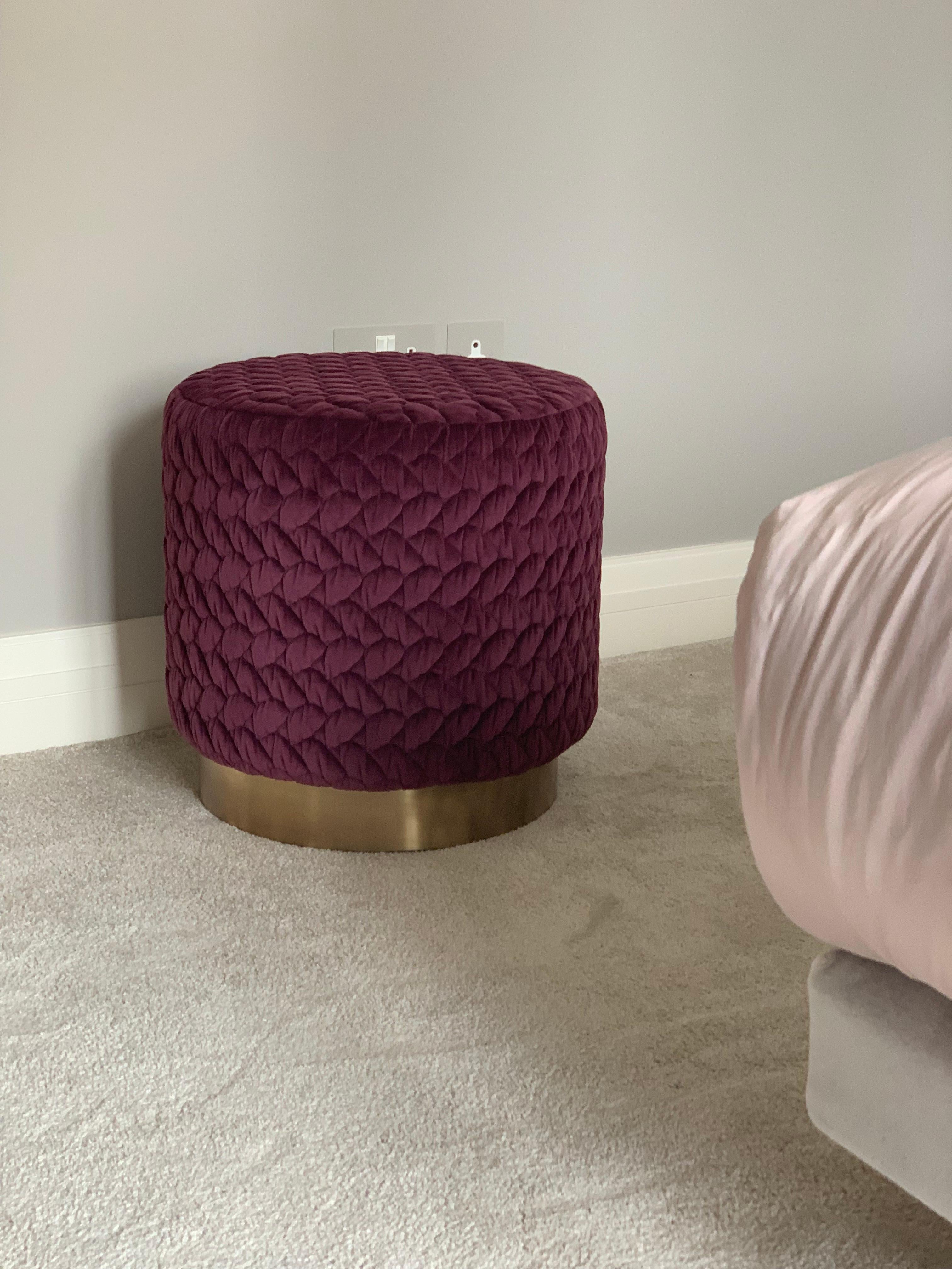Diana Pouf Upholstered in Velvet Tresse Amethyst with Brass Plinth For Sale 5
