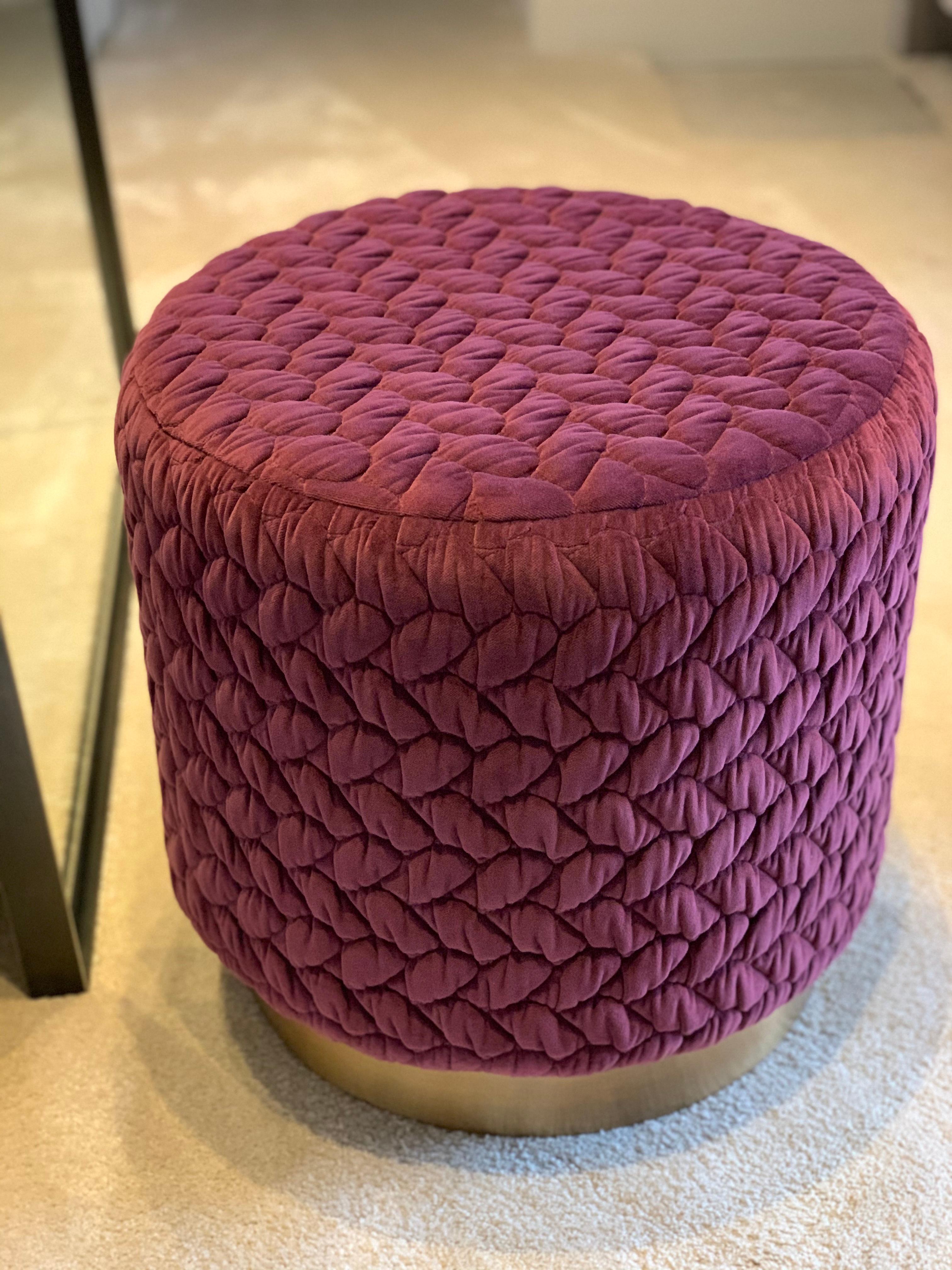 Diana Pouf Upholstered in Velvet Tresse Amethyst with Brass Plinth For Sale 4