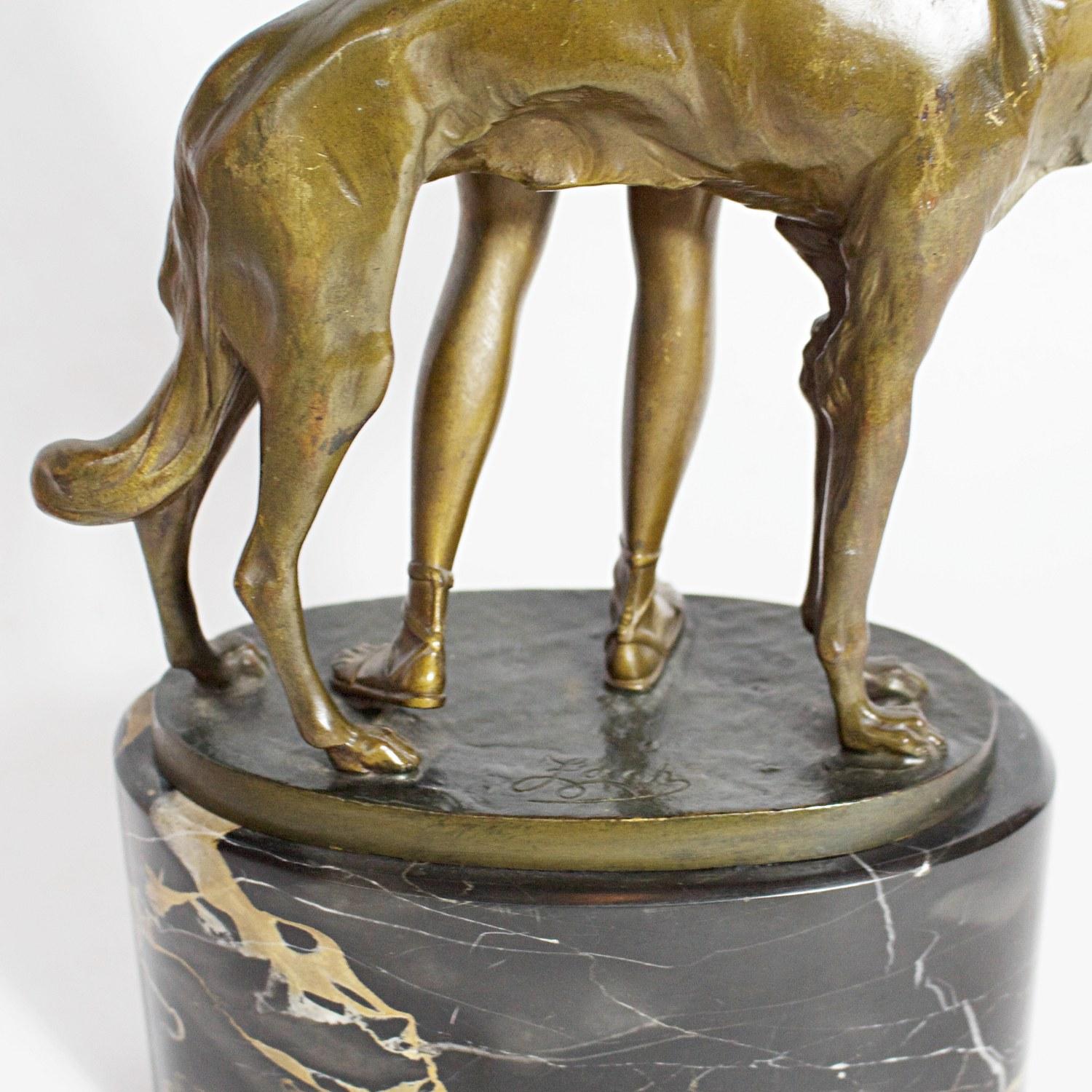 'Diana the Huntress' an Art Deco Bronze Sculpture by Bruno Zach, circa 1925 6