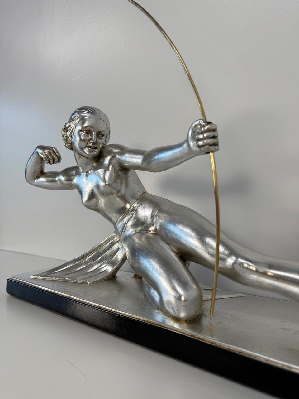 Diana the Huntress – Art Deco Silver Leaf Sculpture by Salvatore Melani, 1930s For Sale 1