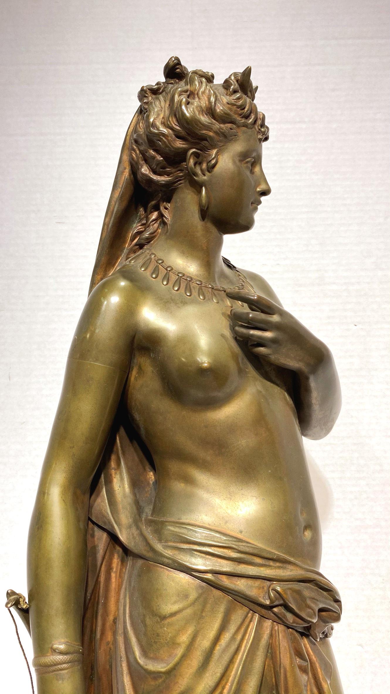 Bronze Diane chasseresse Sculpture en bronze d'après Jean Louis Grégoire