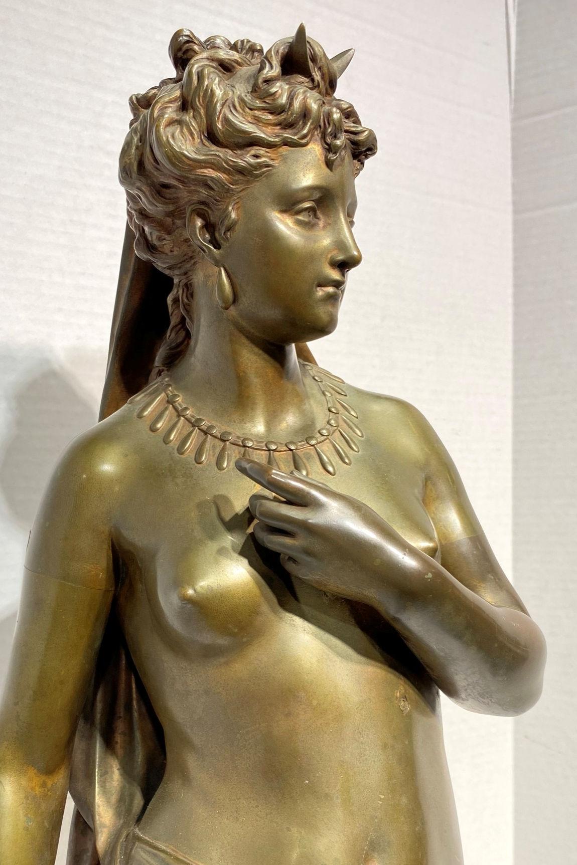 Diane chasseresse Sculpture en bronze d'après Jean Louis Grégoire 1