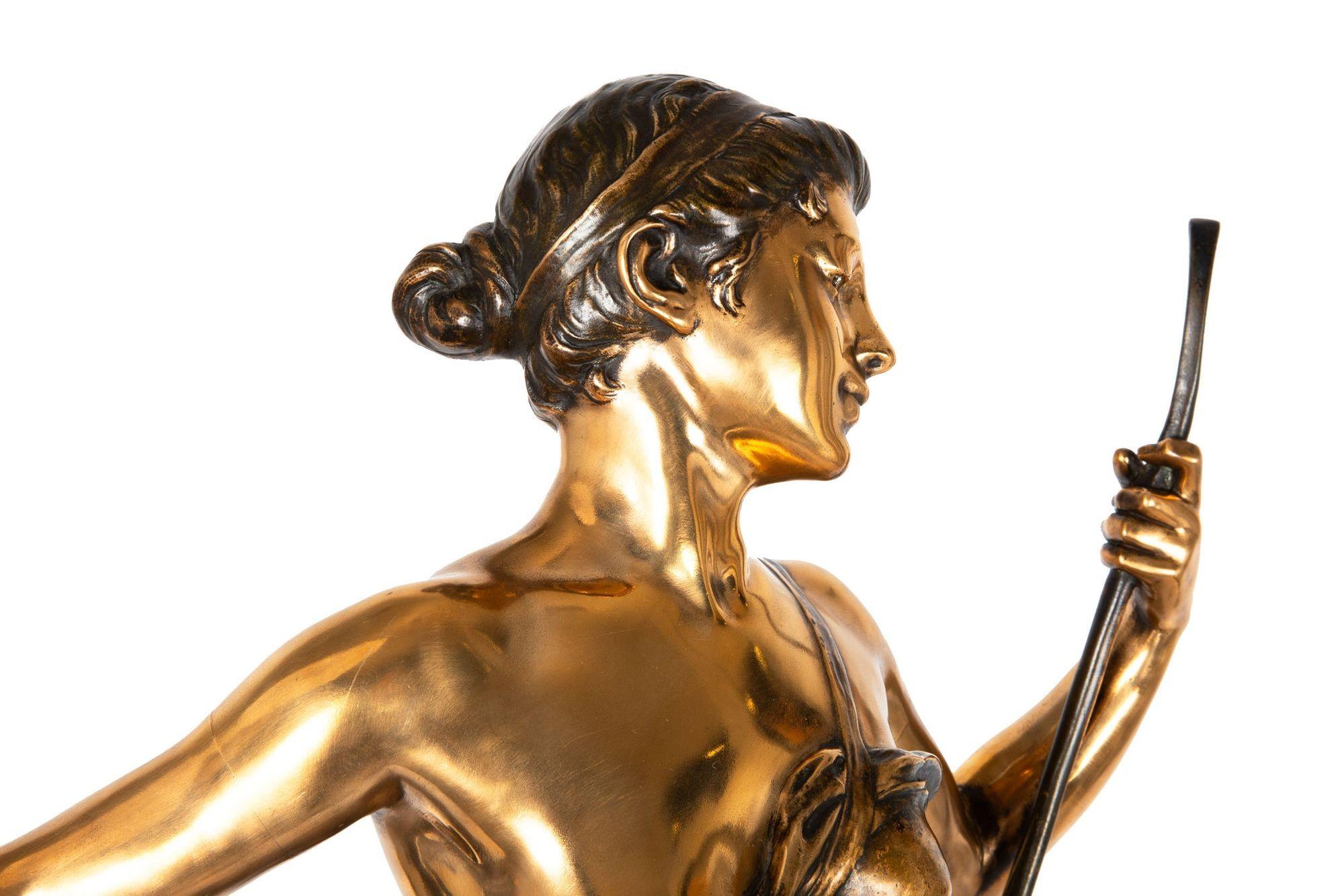 20ième siècle Diane, la chasseresse par Eugene Marioton, Sculpture en bronze antique français en vente