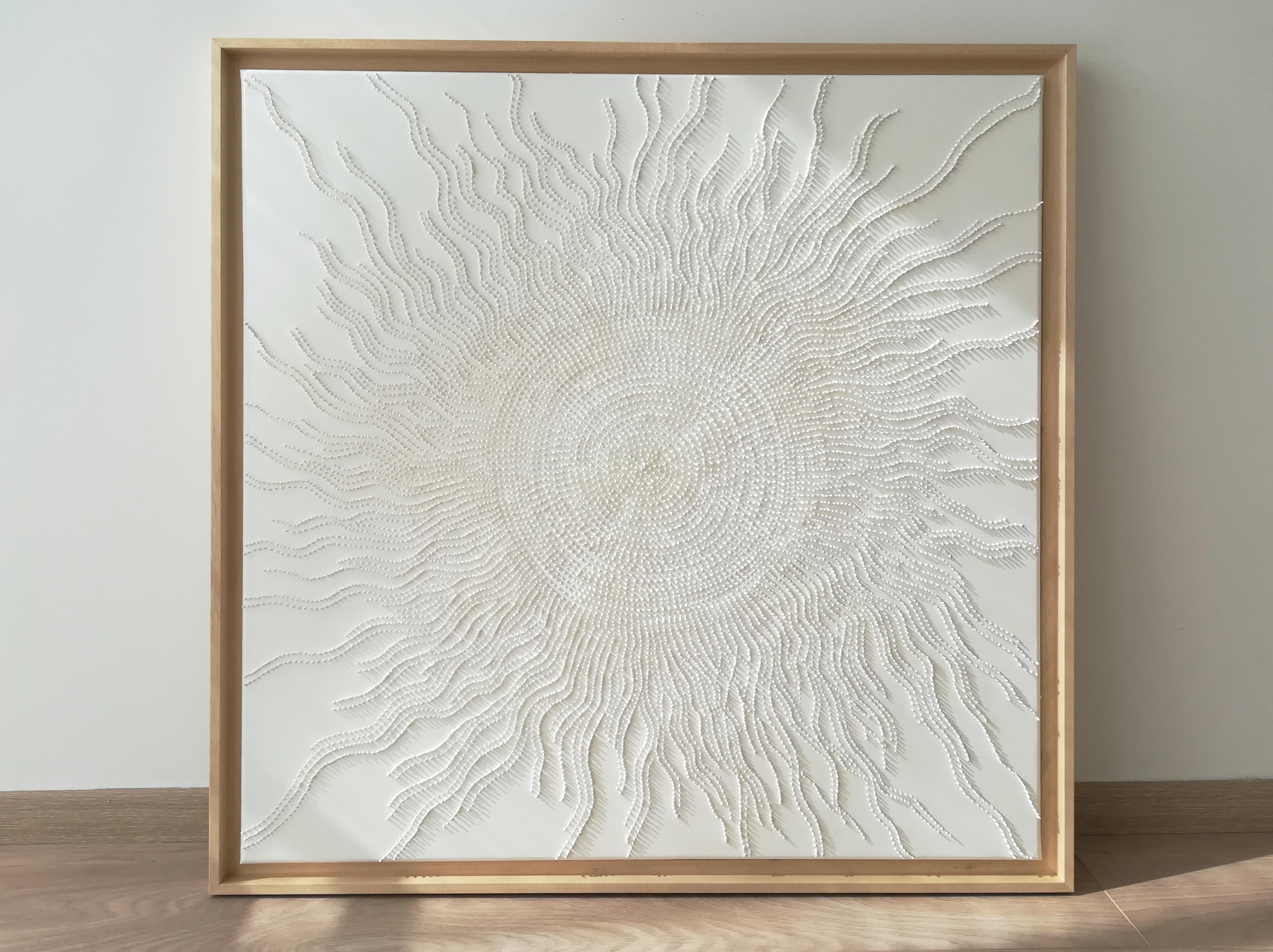 Arte contemporáneo francés de Diana Torje - Sol Blanco en venta 1