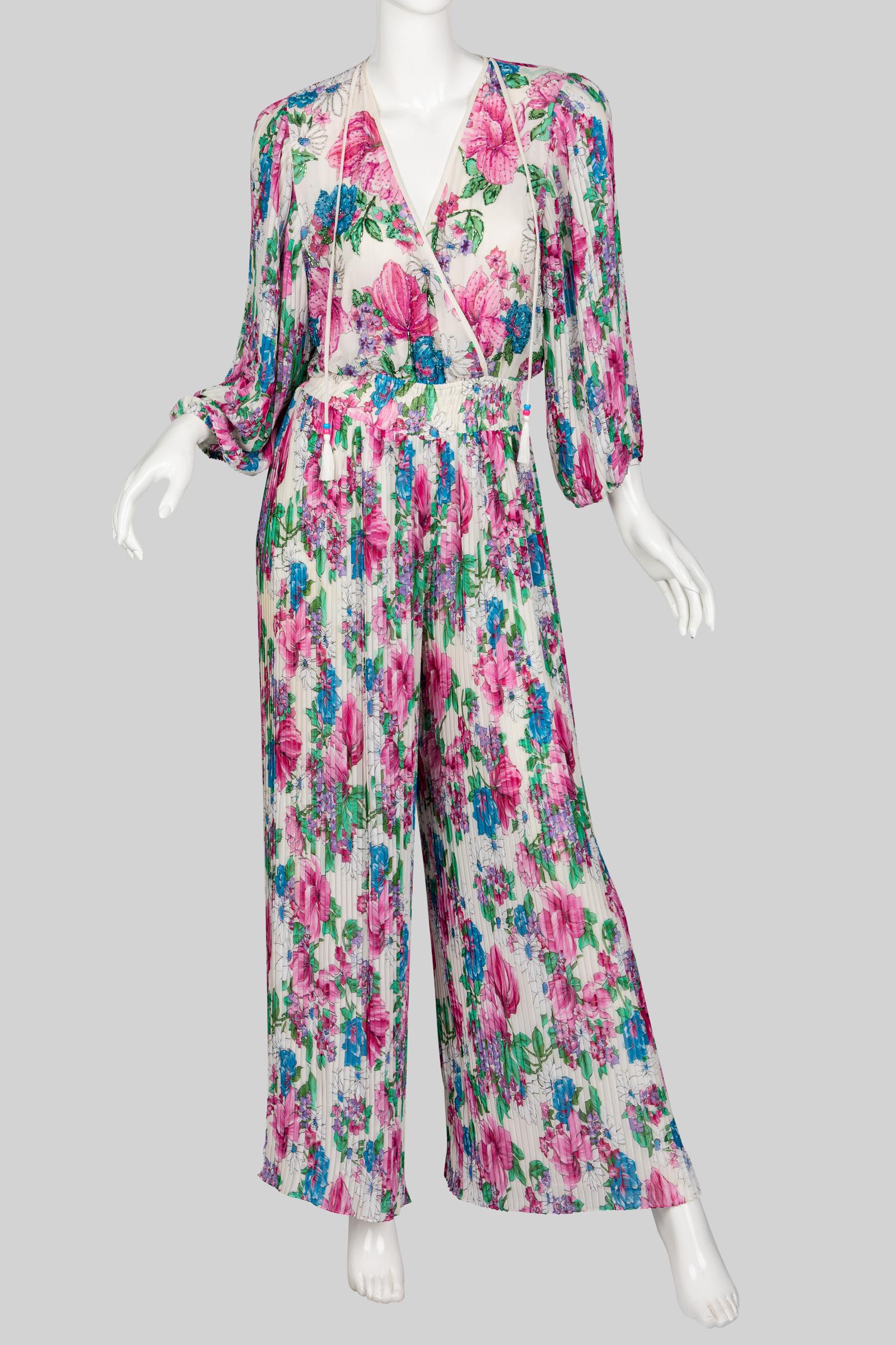  Diane Freis Floral Chiffon Jumpsuit, 1980s In Excellent Condition For Sale In Boca Raton, FL