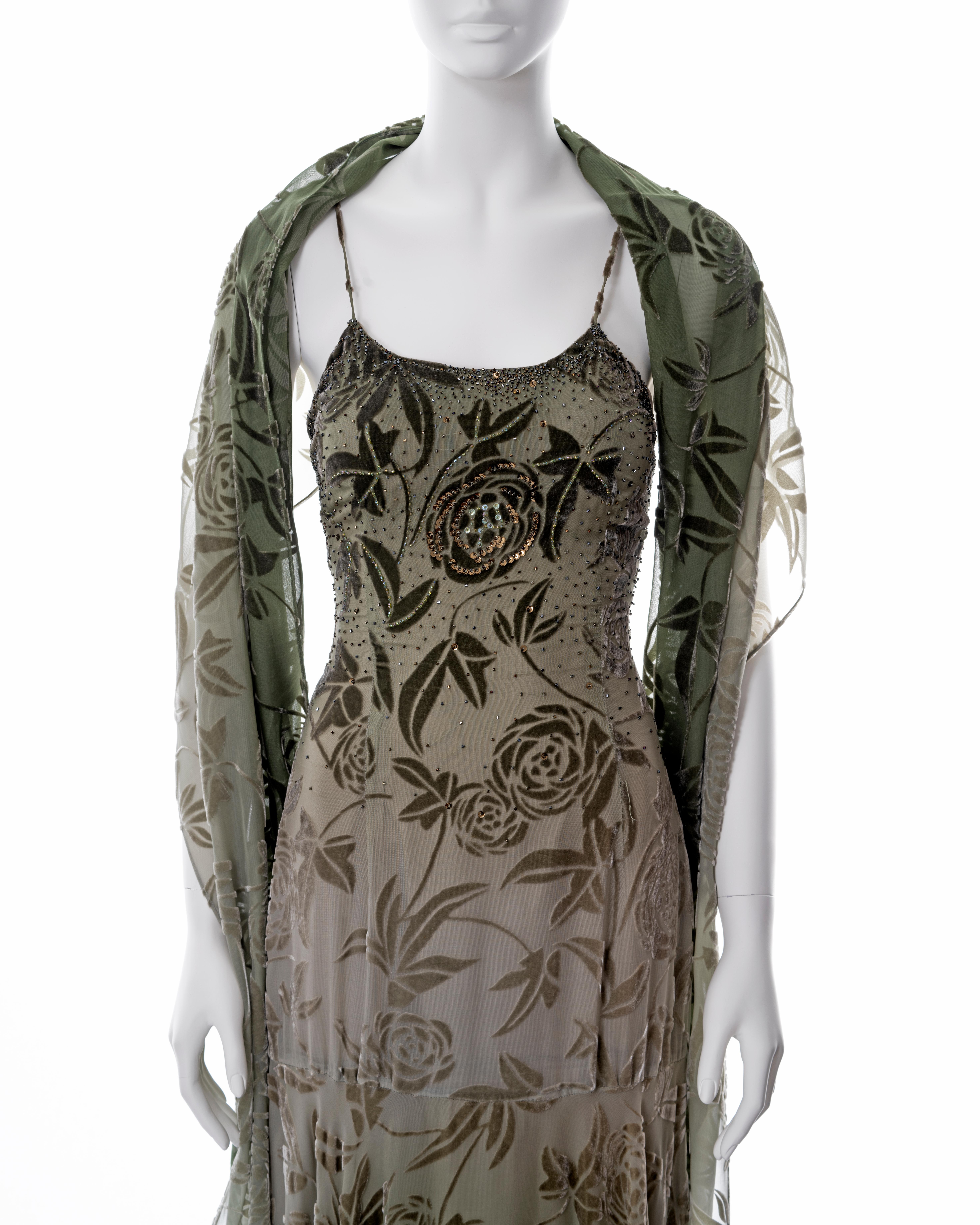 Diane Freis green beaded floral velvet devoré evening dress and shawl, c. 2000 In Excellent Condition In London, GB