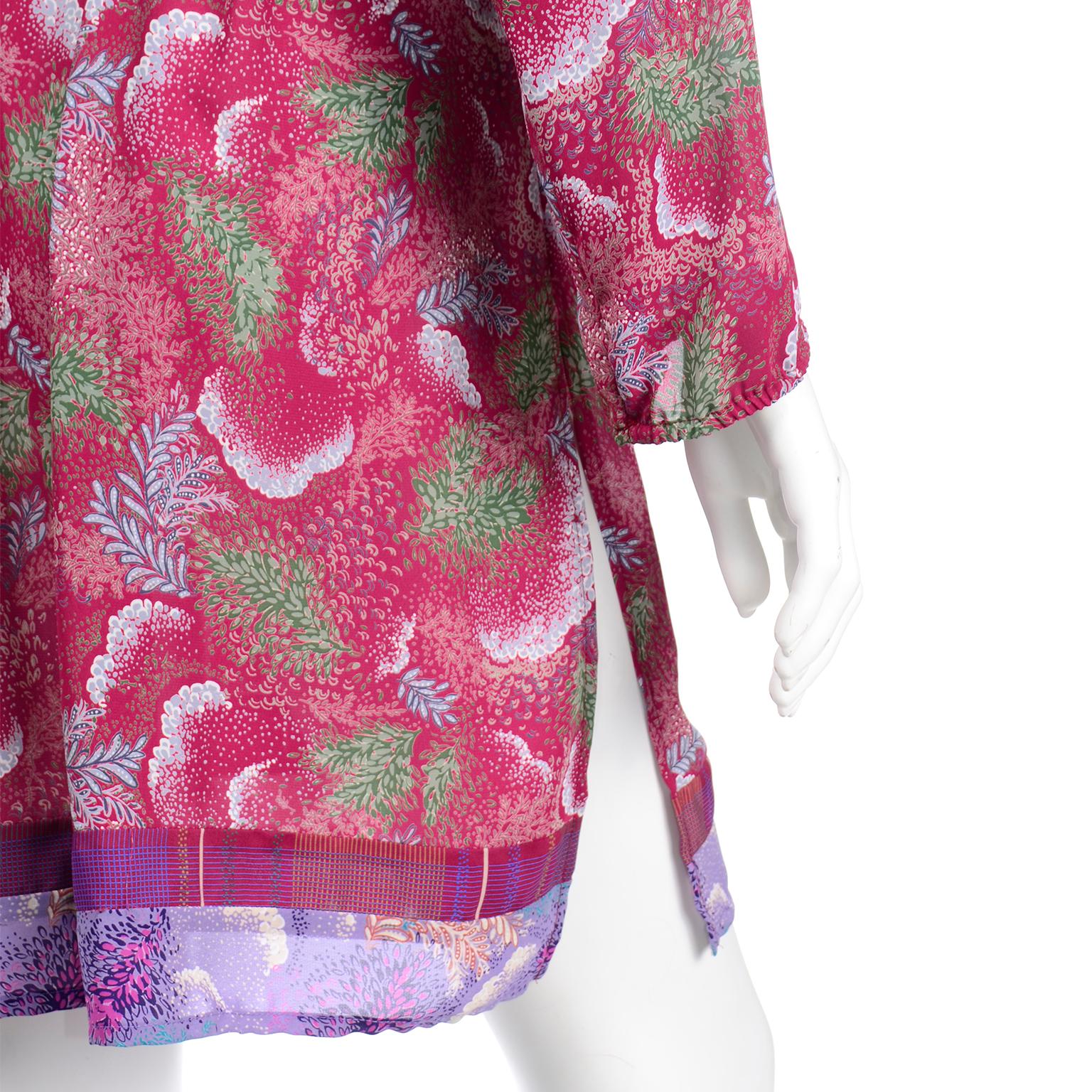 Diane Freis Vintage lila & rot geblümtes gerafftes Kleid oder Tunika mit Schärpe Gürtel im Angebot 8