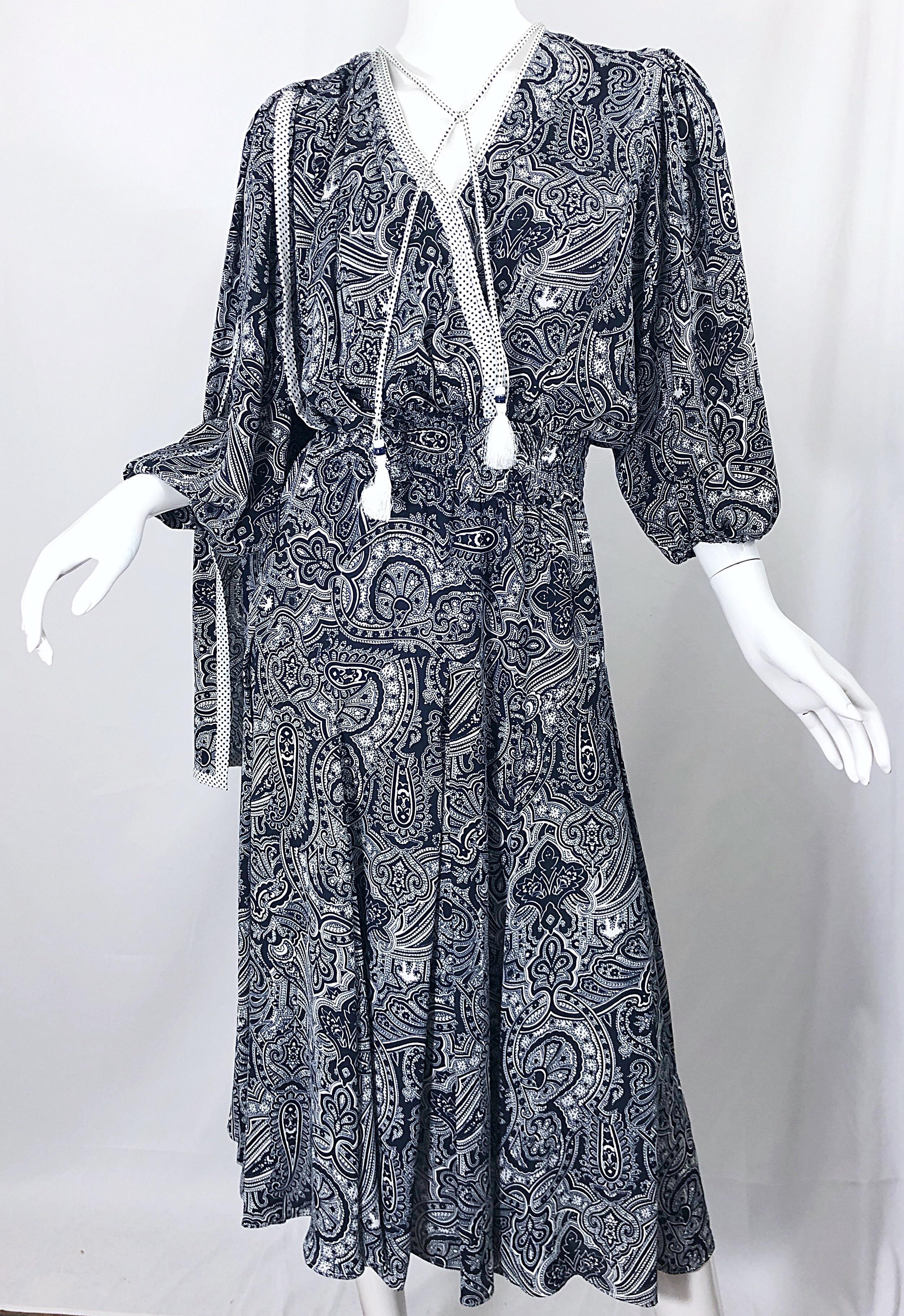 Diane Fres Vintage Navy Blue + White Paisley Bandanna Print Boho Sash Dress 2