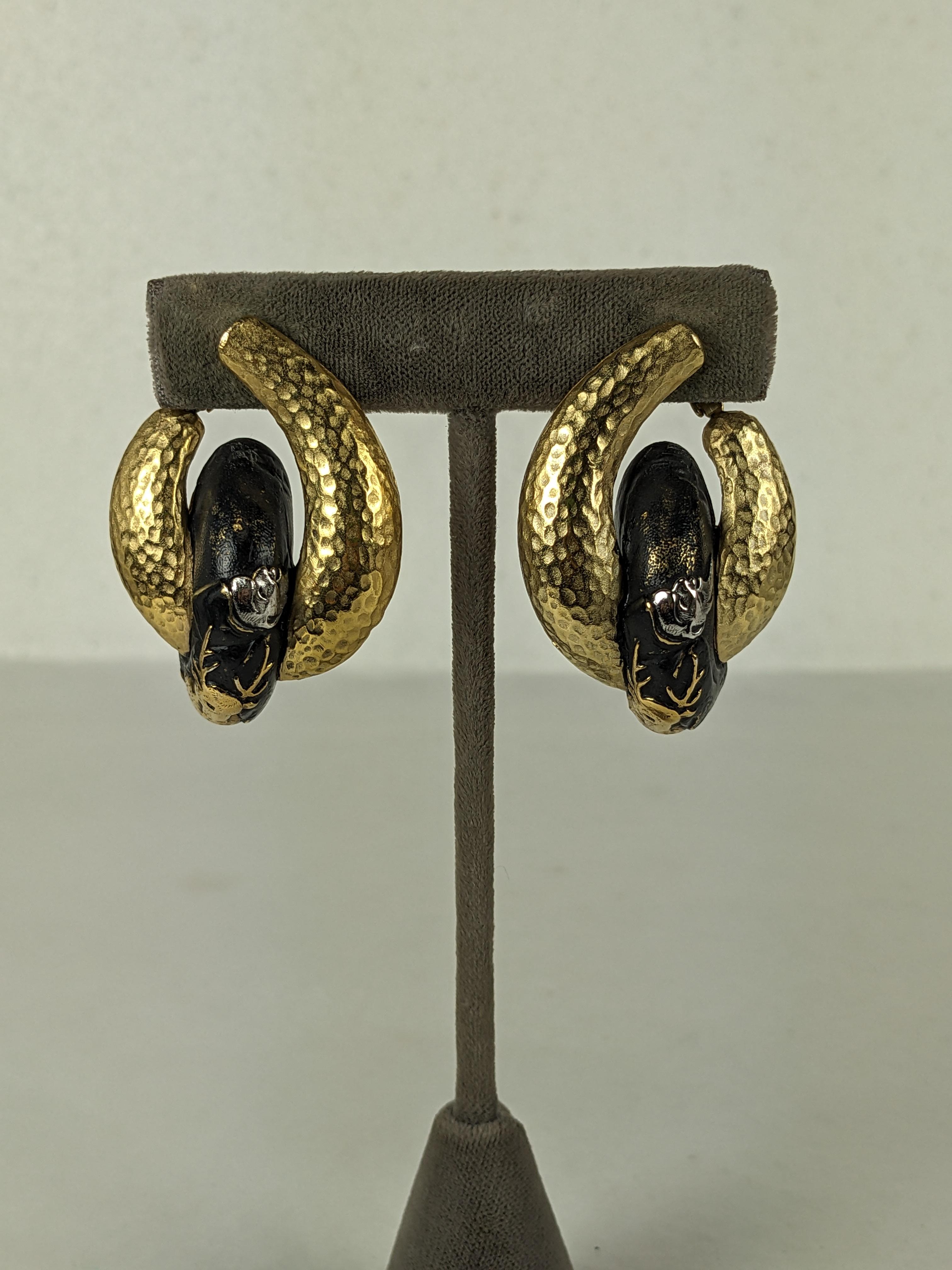 Diane Love for Trifari Shakudo Style Earrings In Good Condition For Sale In New York, NY