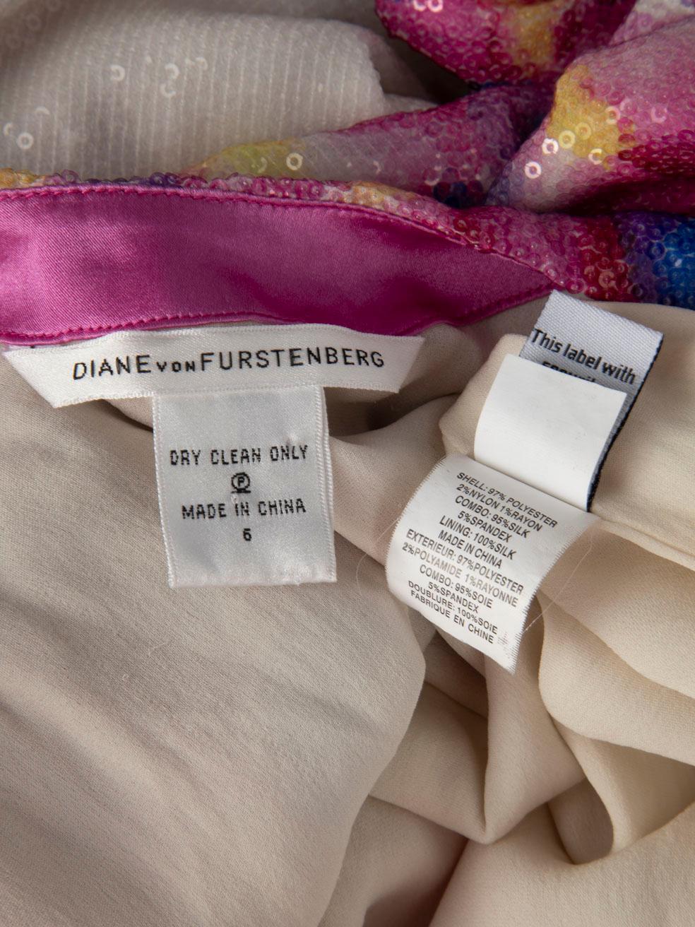 Diane Von Furstenberg Abstraktes Minikleid mit Paillettenbesatz Größe M im Angebot 1