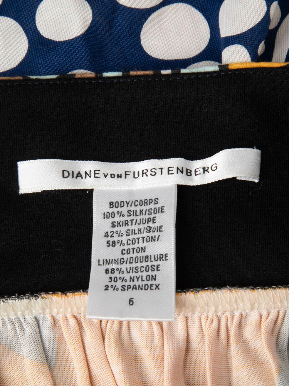 Diane Von Furstenberg Abstraktes trägerloses Kleid Größe M im Angebot 4