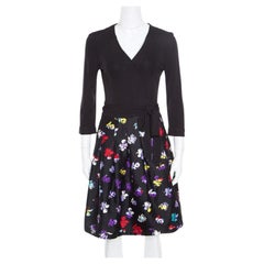 Used Diane Von Furstenberg Black Floral Printed Wool and Silk Jewel Wrap Dress M