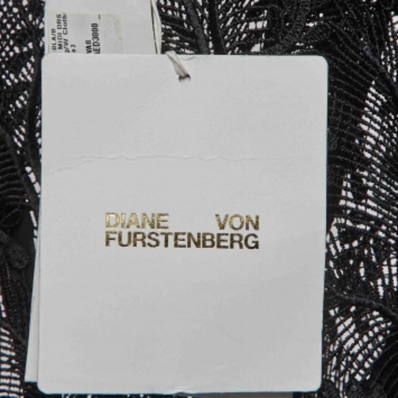 Diane von Furstenberg - Robe mi-longue en dentelle noire M-One M Bon état - En vente à Dubai, Al Qouz 2