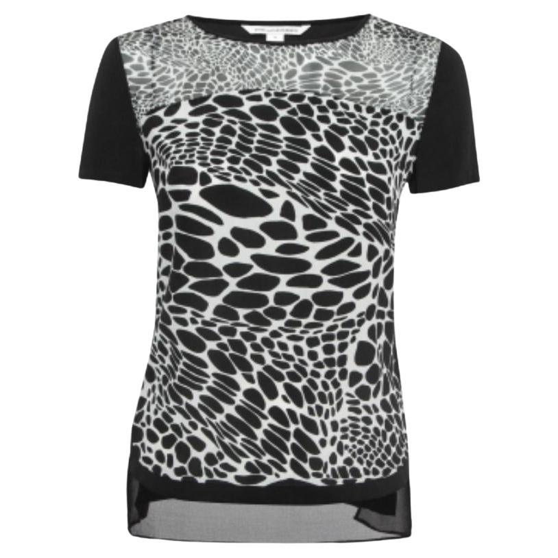 Diane von Furstenberg Top Becky in seta stampata nera S in vendita