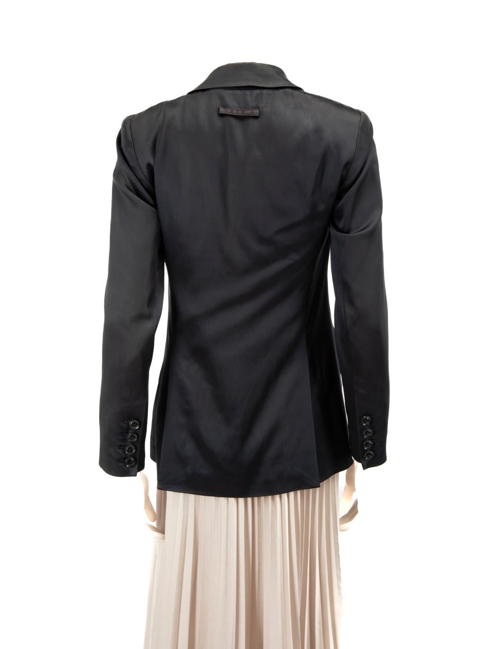 Noir Blazer à panneaux en satin noir Diane von Furstenberg Taille XXS en vente