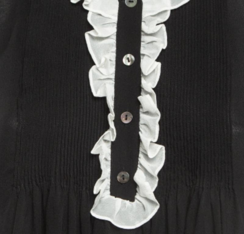 Nero Diane von Furstenberg Top in seta nera con dettaglio volant M. in vendita