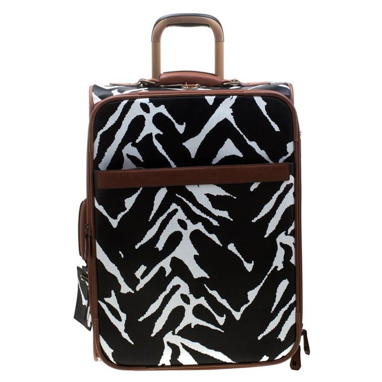 Diane Von Furstenberg Black/White Printed Coated Canvas Suitcase Trolley  For Sale at 1stDibs | diane von furstenberg luggage, diane von furstenberg  suitcase, diane von furstenberg luggage vintage