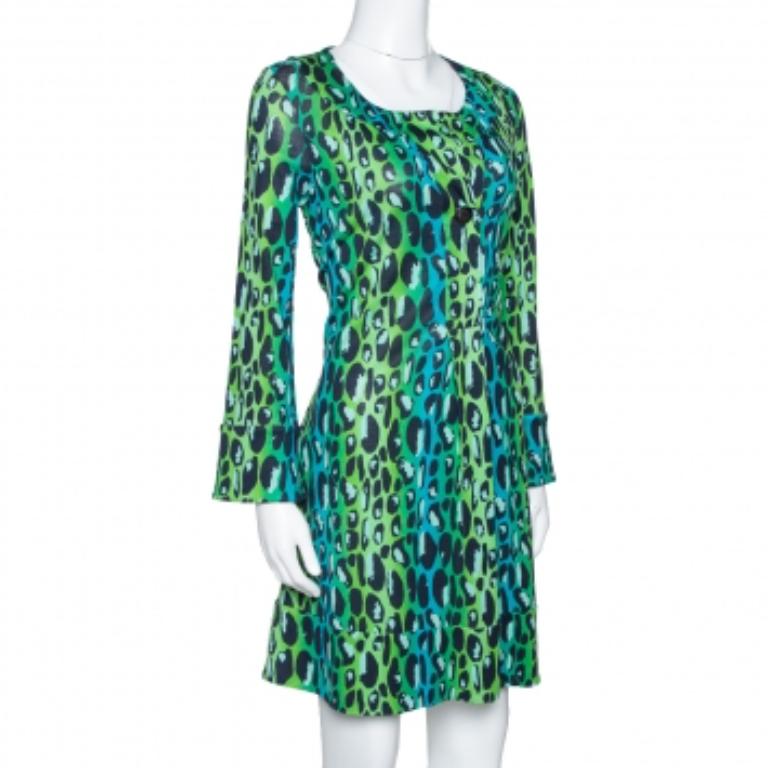 Diane Von Furstenberg Blue & Green Animal Print Silk Jersey Gaby Dress S In Good Condition For Sale In Dubai, Al Qouz 2