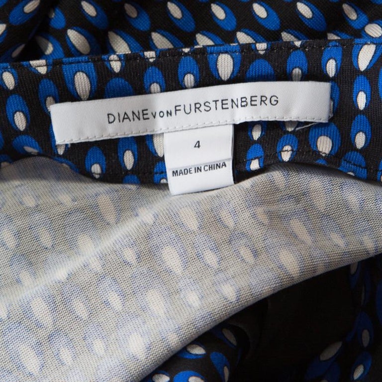 Diane Von Furstenberg Blue Printed Silk Irina Wrap Dress S For Sale at ...