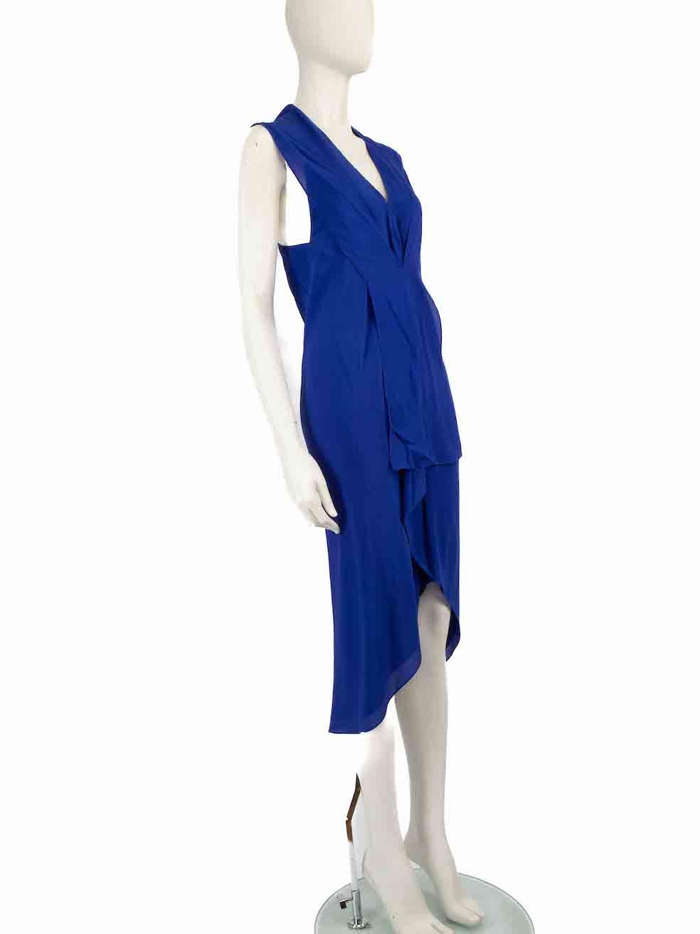CONDITION is Very good. Minimal wear to the dress is evident. The interior lining of this dress shows minimal wear at the front, centre, and sleeves, with discolouration marks and there is a mark to the left neck tie on this used Diane Von