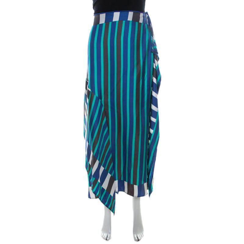 Look in-vogue and feel stylish when you don this Diane Von Furstenberg skirt exhibiting leading-edge designs. It has a unique asymmetric shape and is adorned with a striped pattern all over.

Includes: The Luxury Closet Packaging, Price Tag

