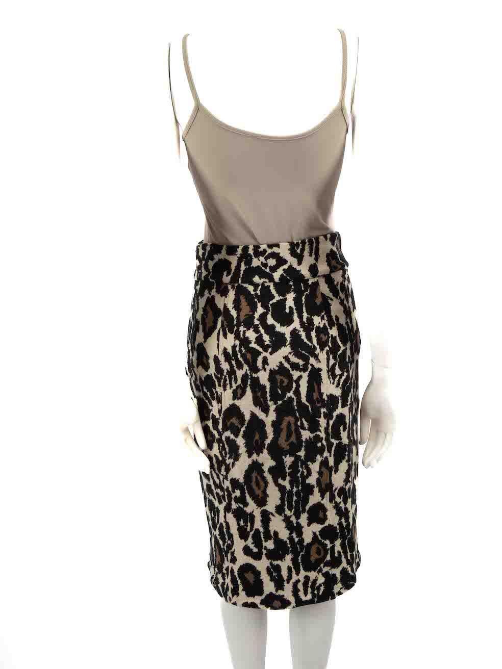 Diane Von Furstenberg Brown Leopard Pencil Skirt Size S In Good Condition For Sale In London, GB