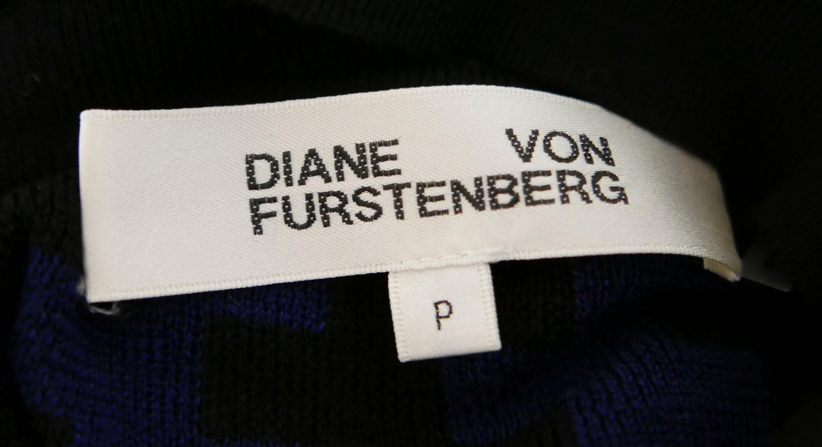 Diane Von Furstenberg Check Knit Dress For Sale 1