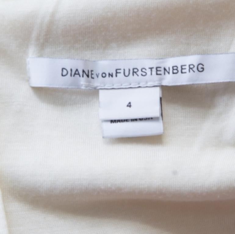 Diane Von Furstenberg - Robe crème à manches longues en dentelle Zarita S Bon état - En vente à Dubai, Al Qouz 2