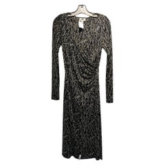 Diane Von Furstenberg Deep Overlap Long Sleeve Dress Size 8