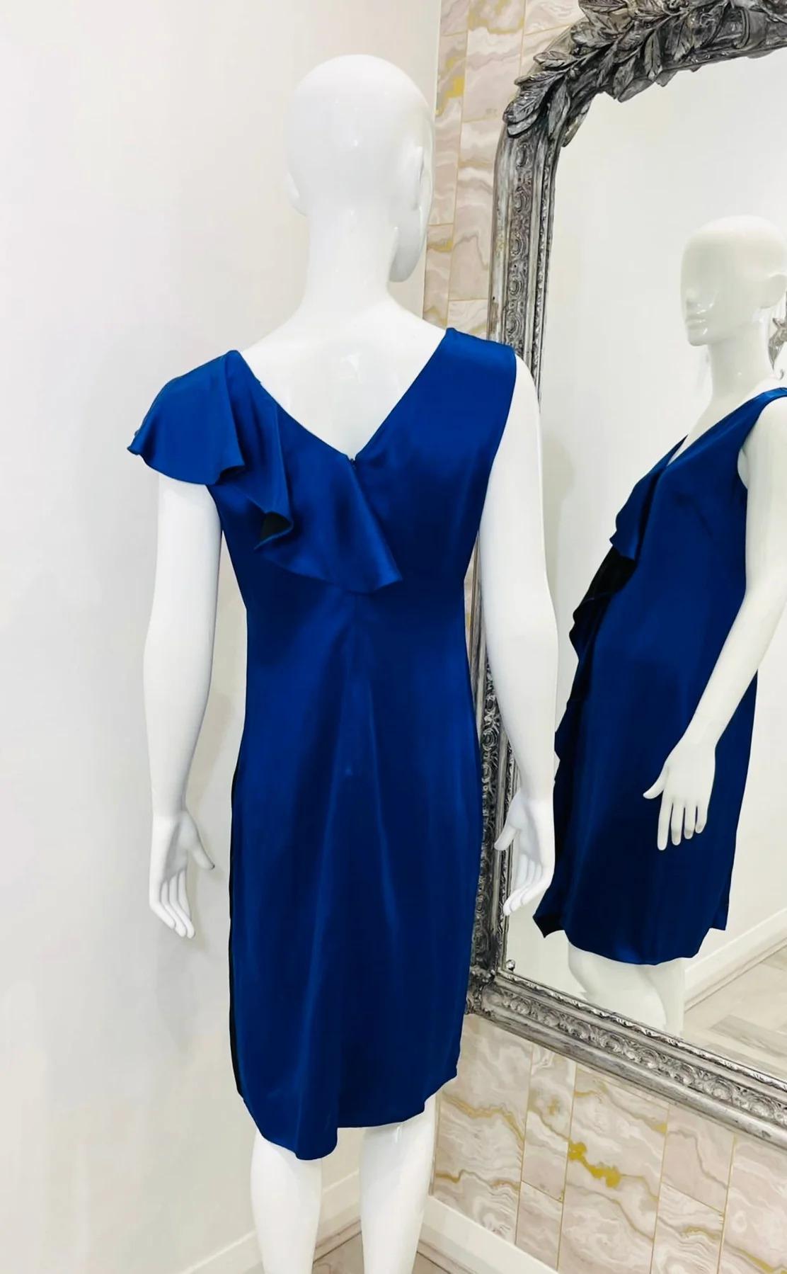 Diane Von Furstenberg Dress In Excellent Condition For Sale In London, GB
