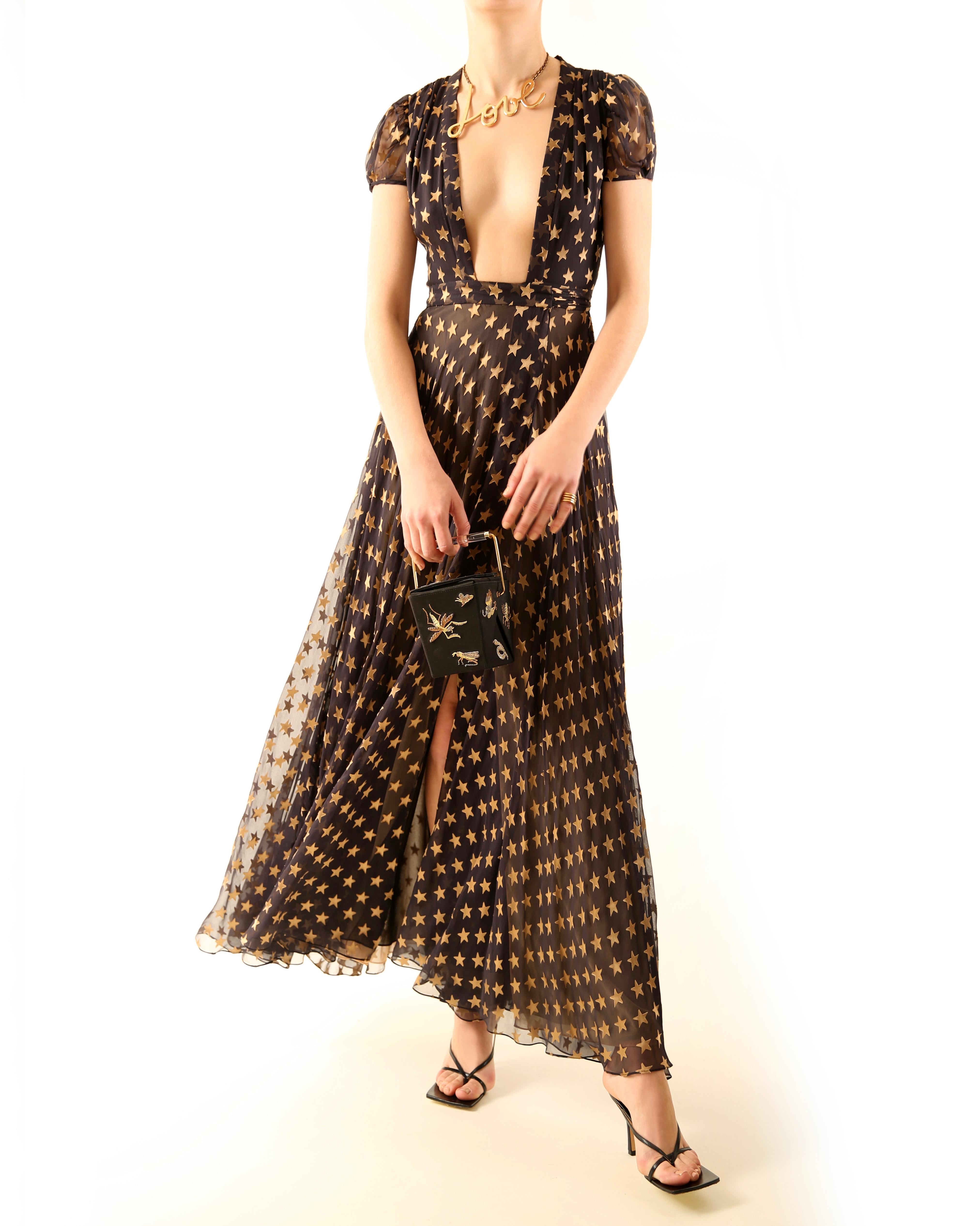Diane Von Furstenberg Herbst 14 Seidenkleid mit tiefem, goldfarbenem Sterndruck und geschichtetem Seidenkleid Damen im Angebot