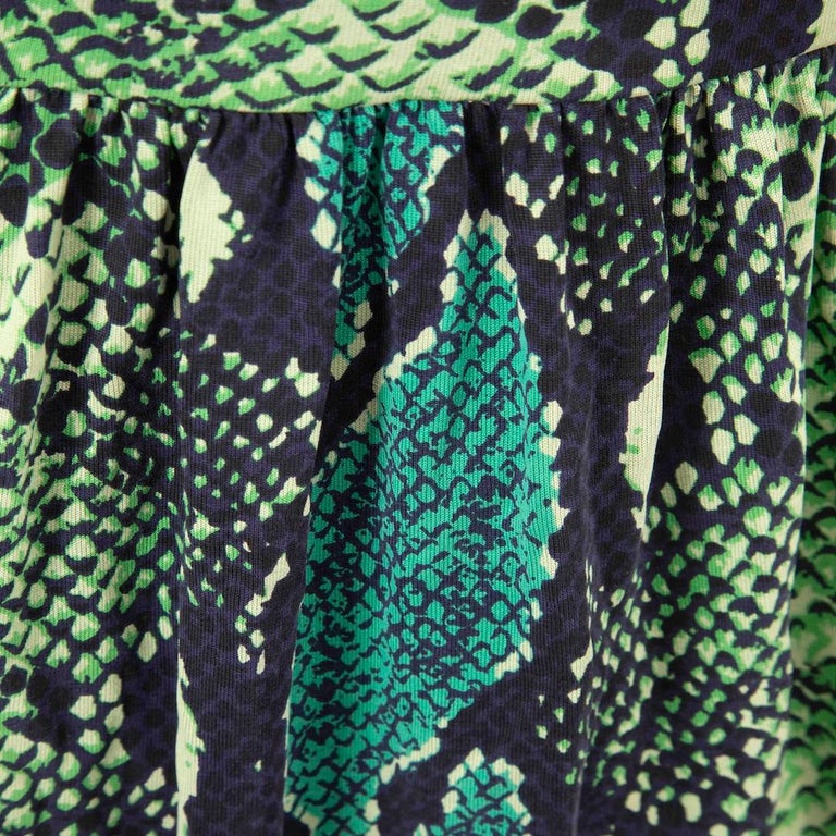 Diane Von Furstenberg Green Snake Print Mini Dress Size S For Sale at  1stDibs