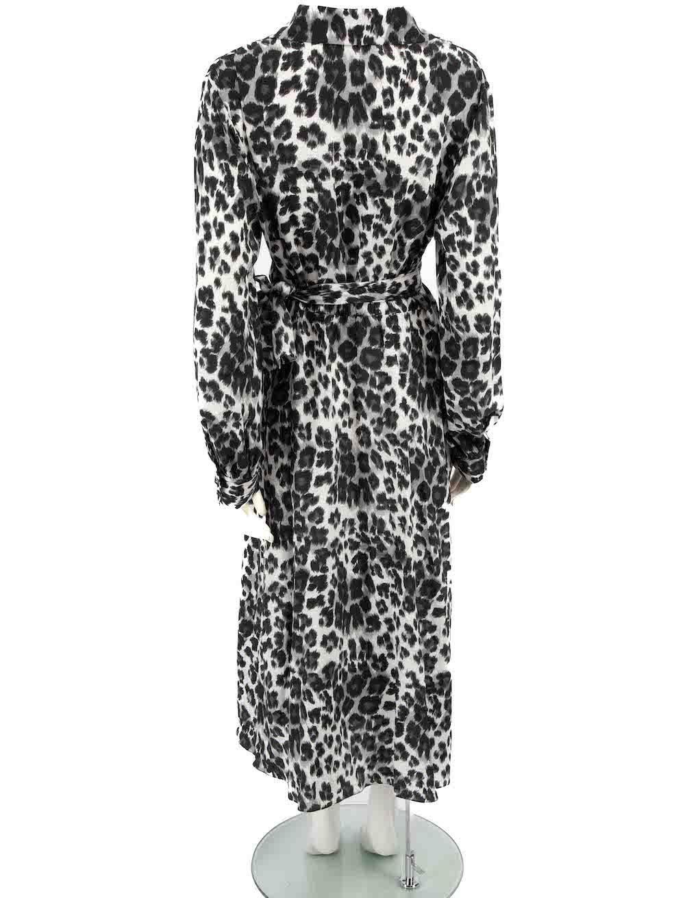 Diane Von Furstenberg Grey Silk Leopard Midi Dress Size XL In Good Condition For Sale In London, GB