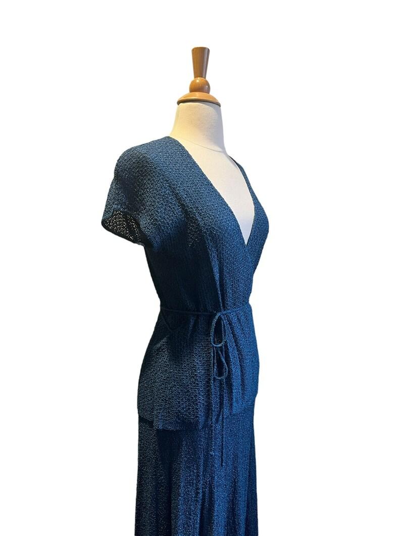 Diane Von Furstenberg knit blouse & skirt set, Circa 1970s For Sale 1