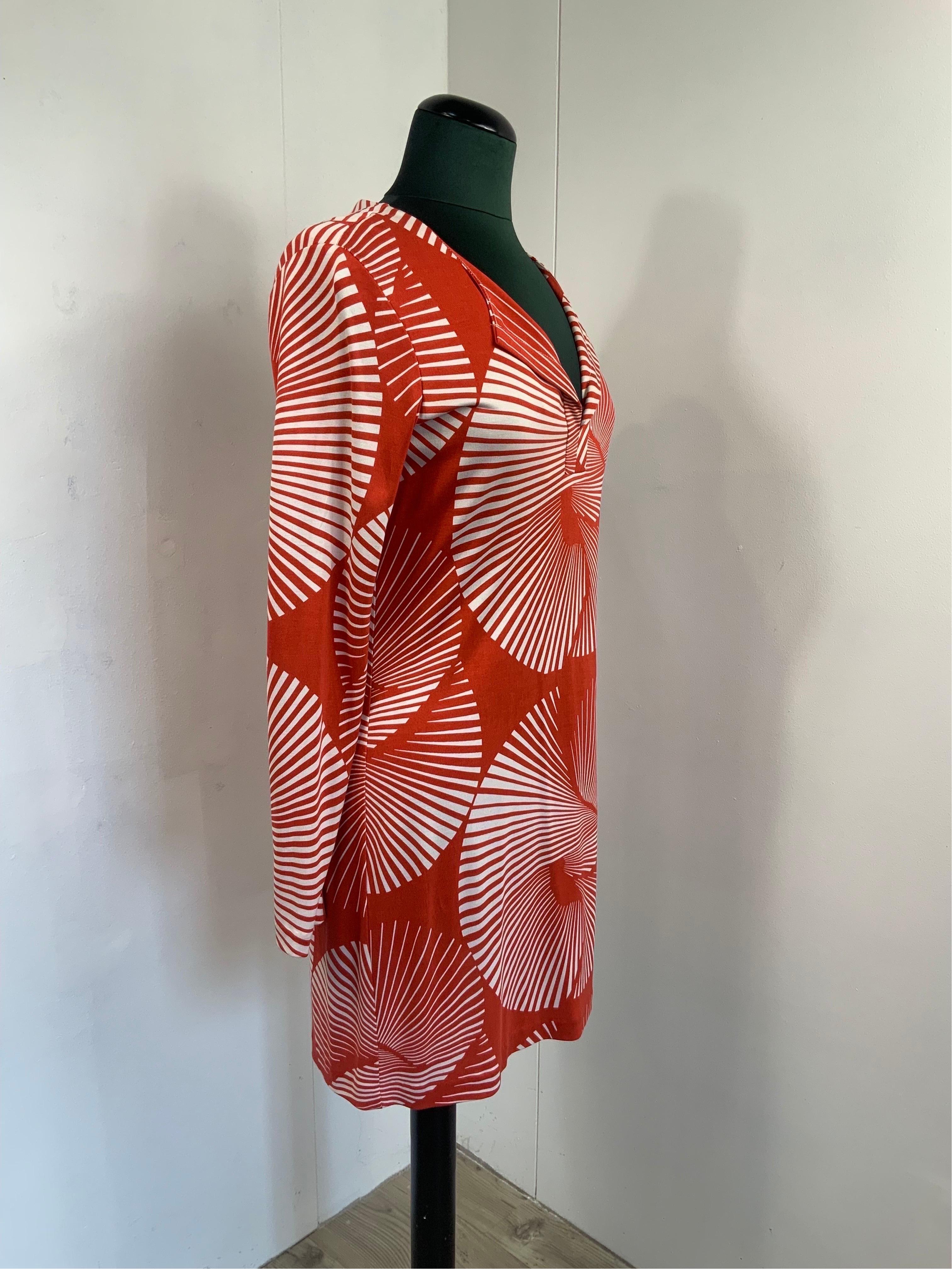 Diane Von Furstenberg mid length dress. In Good Condition For Sale In Carnate, IT