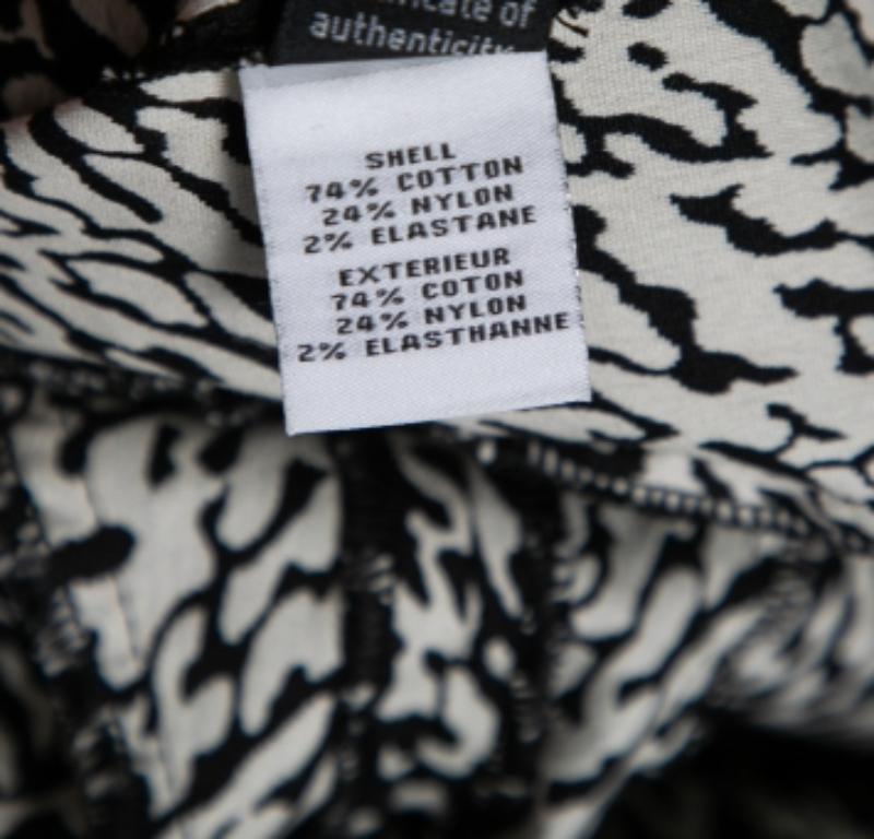 Diane von Furstenberg - Robe en coton monochrome à jacquard ondulé et serpent M. en vente 3