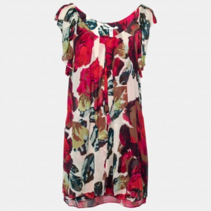 Bringen Sie sommerliche Schönheit und Erfrischung in Ihre Garderobe mit diesem Elenka Kleid von Diane von Furstenberg. Es ist aus mehrfarbig bedrucktem Seidenstoff gefertigt und hat eine minilange Silhouette. Sehen Sie schick aus, wenn Sie dieses