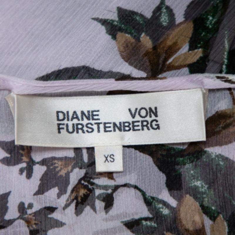 Diane Von Furstenberg Multicolor Silk Ruffled Oversized Mini Dress XS In Fair Condition For Sale In Dubai, Al Qouz 2