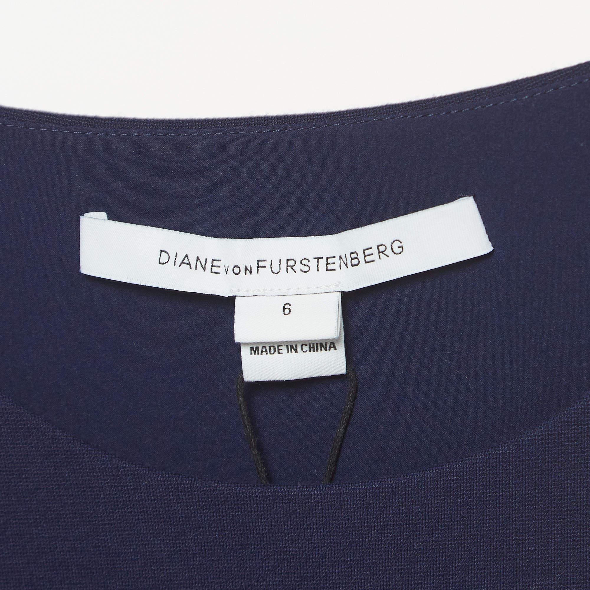 Women's Diane Von Furstenberg Navy Blue/Black Knit Contrast Short Dress M For Sale