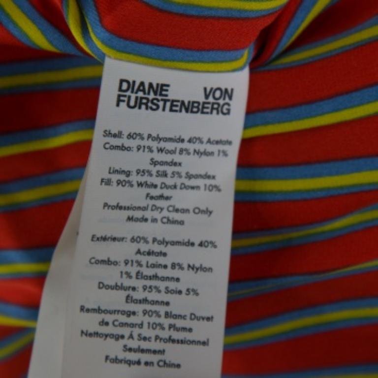 Diane von Furstenberg Marineblaue Satin Alexander Bomberjacke S Damen im Angebot