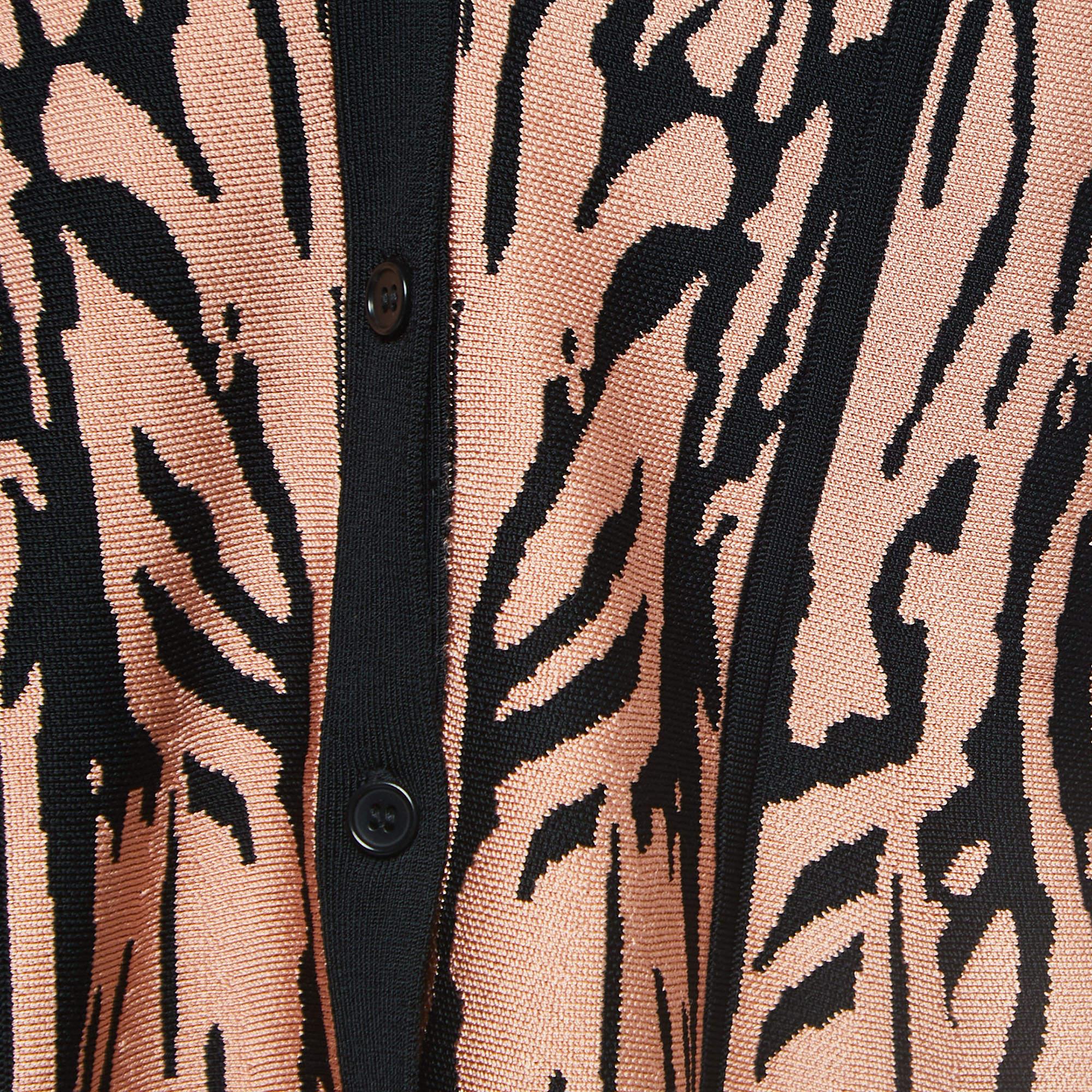 Diane Von Furstenberg Pink/Black Tiger Striped Knit Cardigan XL In Excellent Condition For Sale In Dubai, Al Qouz 2